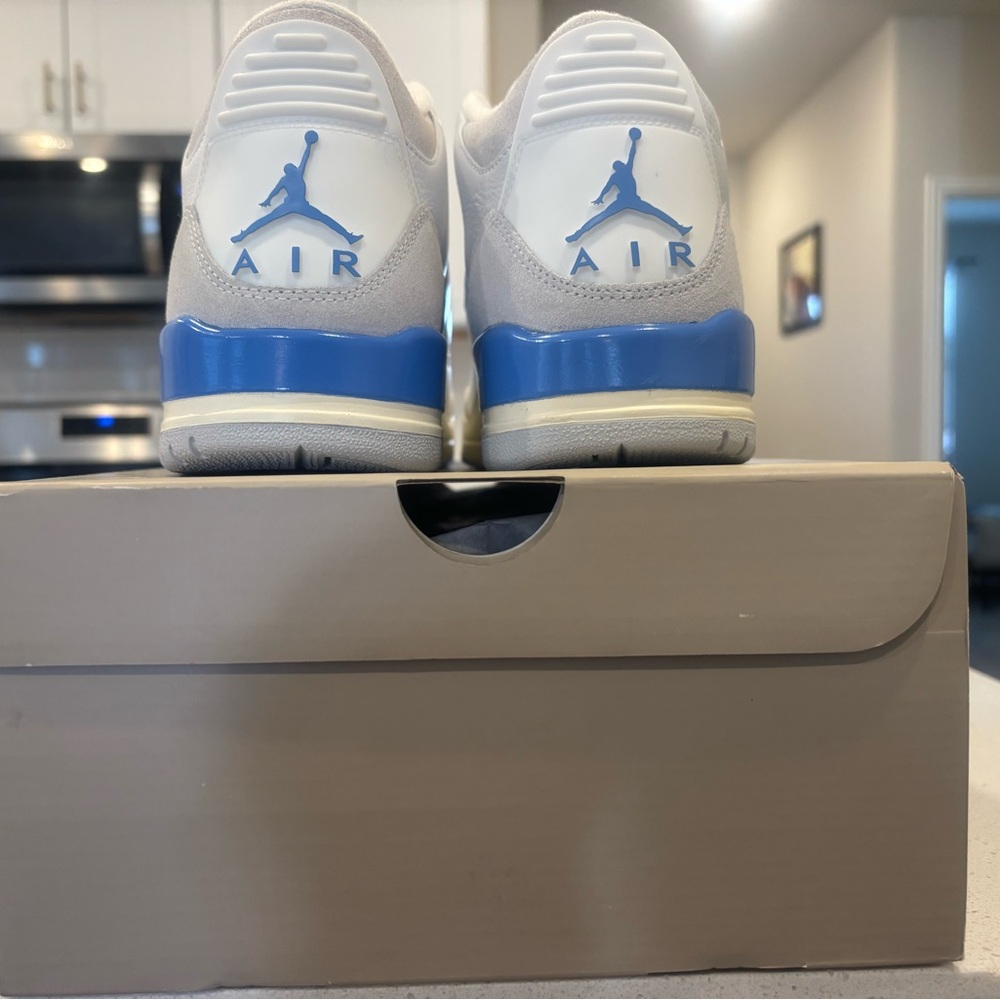 Jordan 3 Retro Summit White/Hydrogen Blue - Picture 7 of 8